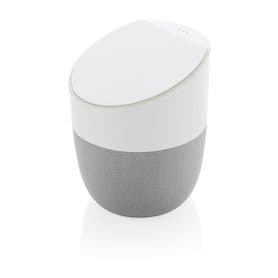 Home-Lautsprecher und Wireless-Charger, weiß